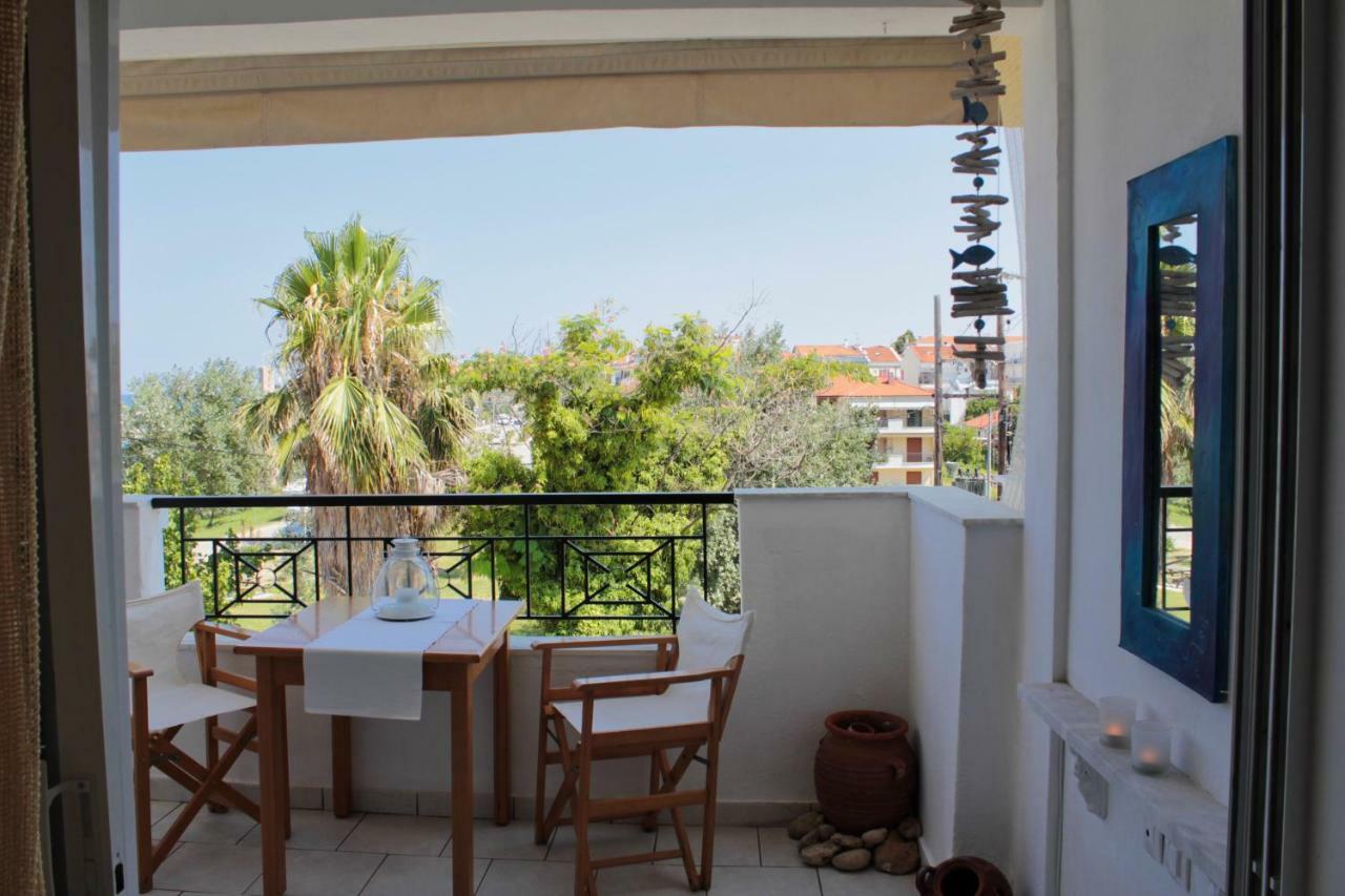 Fokais Beach Apartment Néa Fókaia 外观 照片